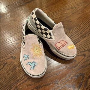 Vans Kids Slip-On Sneakers with Embroidered Design